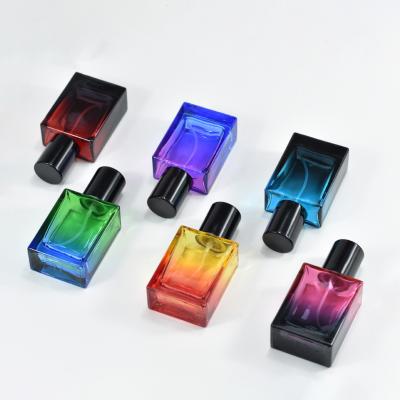 China 20ml 30ml 50ml 100ml Perfume Bottles, Spray Mister, Multiple Colors, Square Bottle, Custom Color Gradient for sale