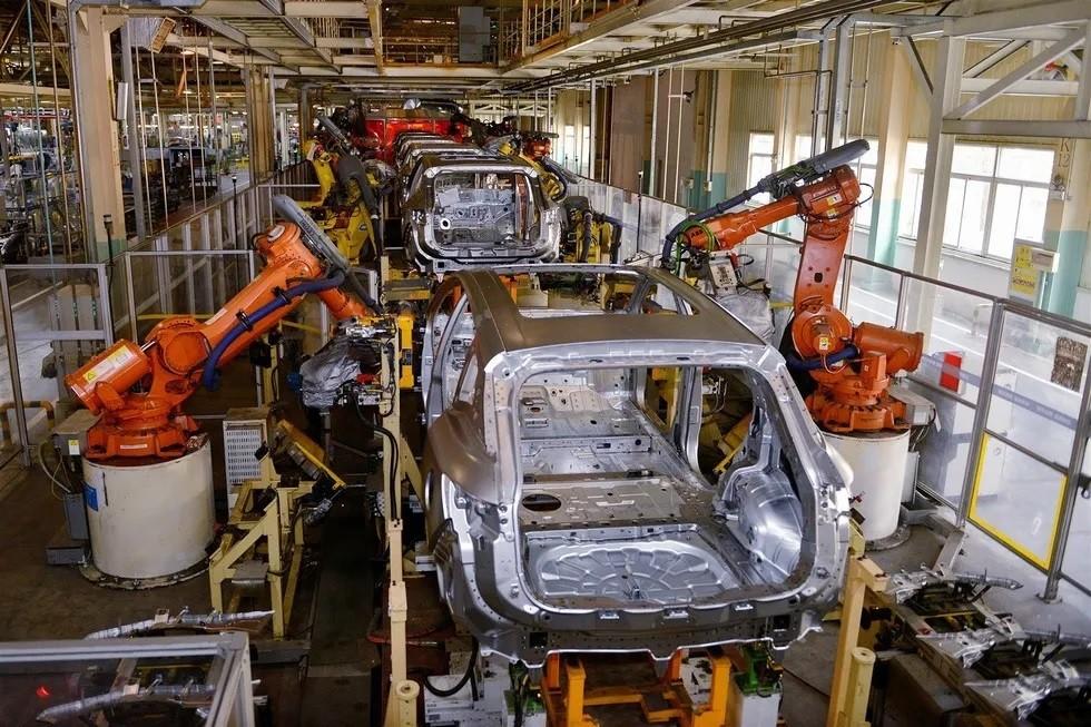 Decowell | EX series card type IO is used in automobile welding production line.